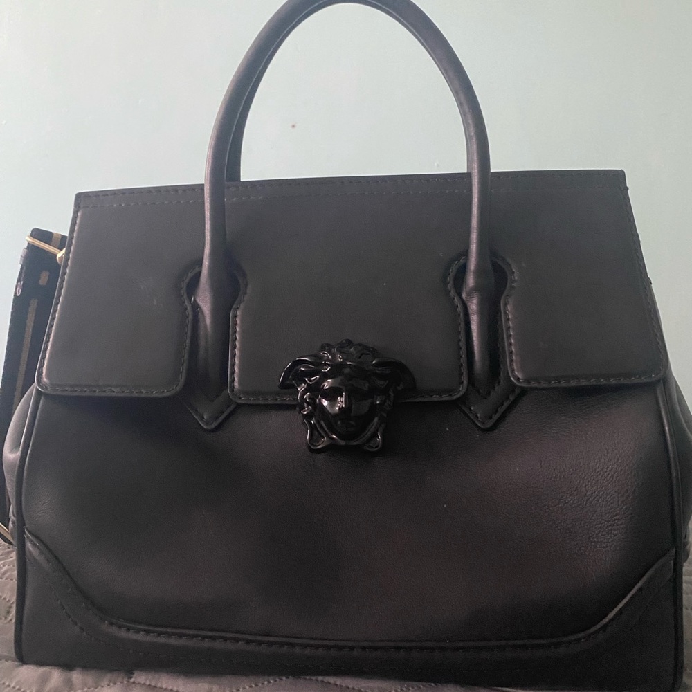 Versace palazzo black - Picture 1 of 4
